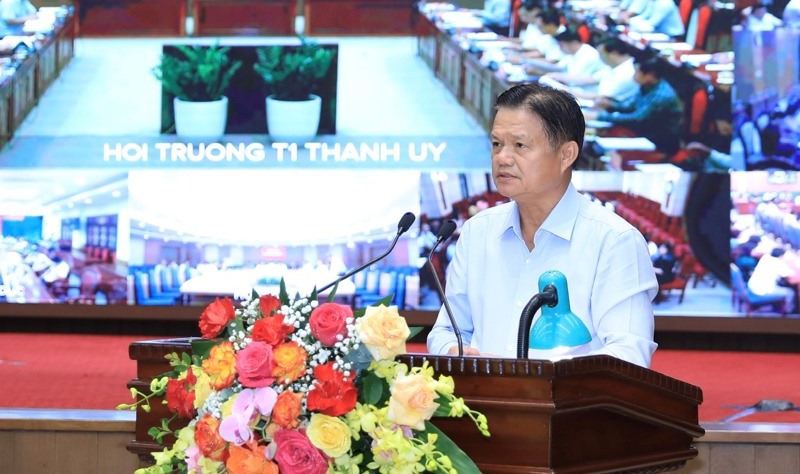 Trưởng ban Tổ chức Thành ủy Vũ Đức Bảo trình bày báo cáo kết quả 1 năm thực hiện Chỉ thị số 24-CT/TU.
