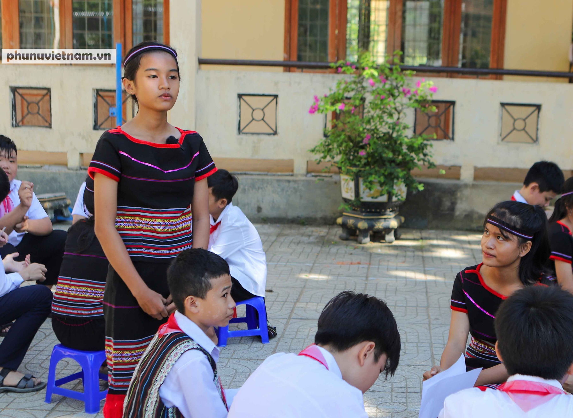 CLB "Thủ lĩnh của sự thay đổi" giúp trẻ em dân tộc thiểu số tự tin vững bước- Ảnh 7. CLB "Thủ lĩnh của sự thay đổi" giúp trẻ em dân tộc thiểu số tự tin vững bước- Ảnh 7.