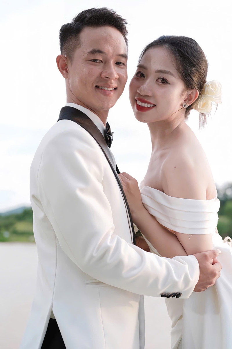 Anh em sinh đôi ở Đắk Lắk cưới vợ cùng ngày, hôn lễ nhiều điều đặc biệt - Ảnh 6. Anh em sinh đôi ở Đắk Lắk cưới vợ cùng ngày, hôn lễ nhiều điều đặc biệt - Ảnh 6.