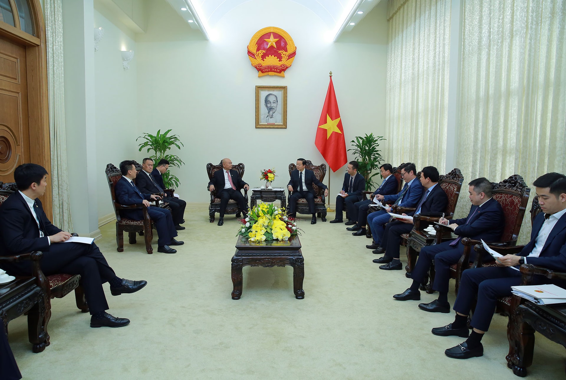 Phó Thủ tướng Trần Hồng Hà tiếp lãnh đạo Tập đoàn Đường sắt Trung Quốc- Ảnh 2. Phó Thủ tướng Trần Hồng Hà tiếp lãnh đạo Tập đoàn Đường sắt Trung Quốc- Ảnh 2.
