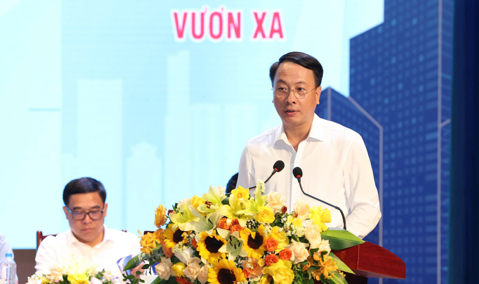 Giám đốc Sở Nội vụ Hà Nội Trần Đình Cảnh báo cáo kết quả thực hiện kết luận của Chủ tịch UBND TP đối thoại với thanh niên năm 2023