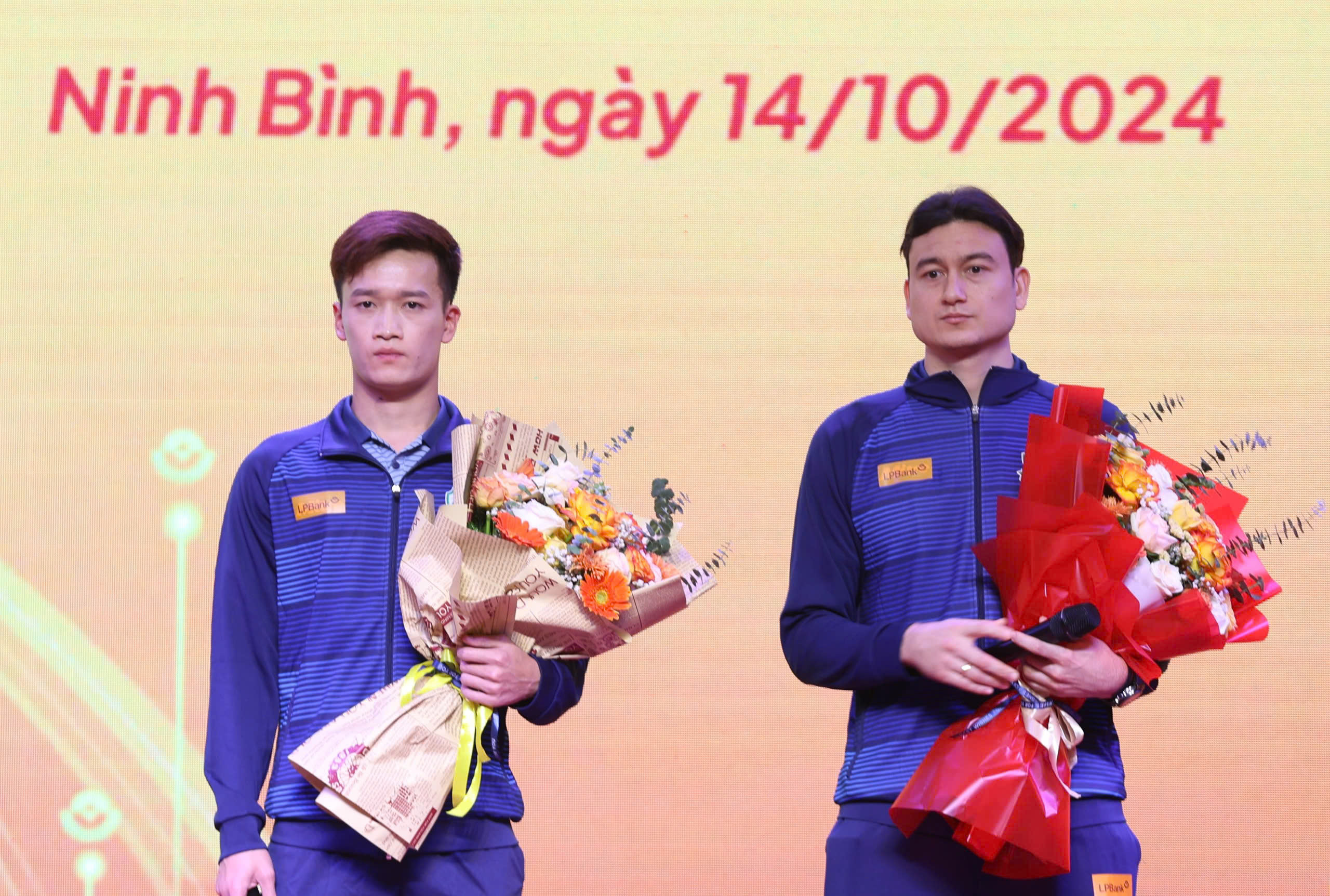 Ra mắt Hoàng Đức và Văn Lâm, CLB Ninh Bình quyết giành vé lên V-League- Ảnh 5. Ra mắt Hoàng Đức và Văn Lâm, CLB Ninh Bình quyết giành vé lên V-League- Ảnh 5.