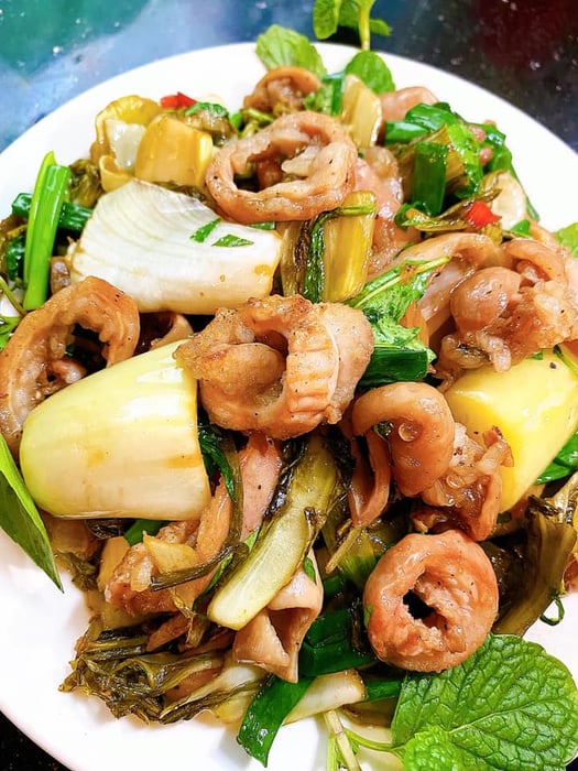 Những quán lòng lợn ngon nức tiếng quận Hà Đông, Hà Nội- Ảnh 7. Những quán lòng lợn ngon nức tiếng quận Hà Đông, Hà Nội- Ảnh 7.
