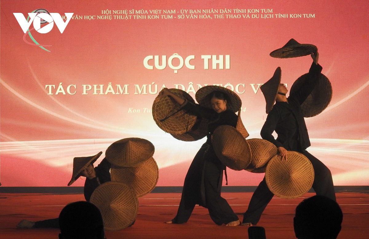 trao giải cuộc thi tác phẩm múa dân tộc và bế mạc tuần lễ múa việt nam năm 2024 hình ảnh 3 trao giai cuoc thi tac pham mua dan toc va be mac tuan le mua viet nam nam 2024 hinh anh 3