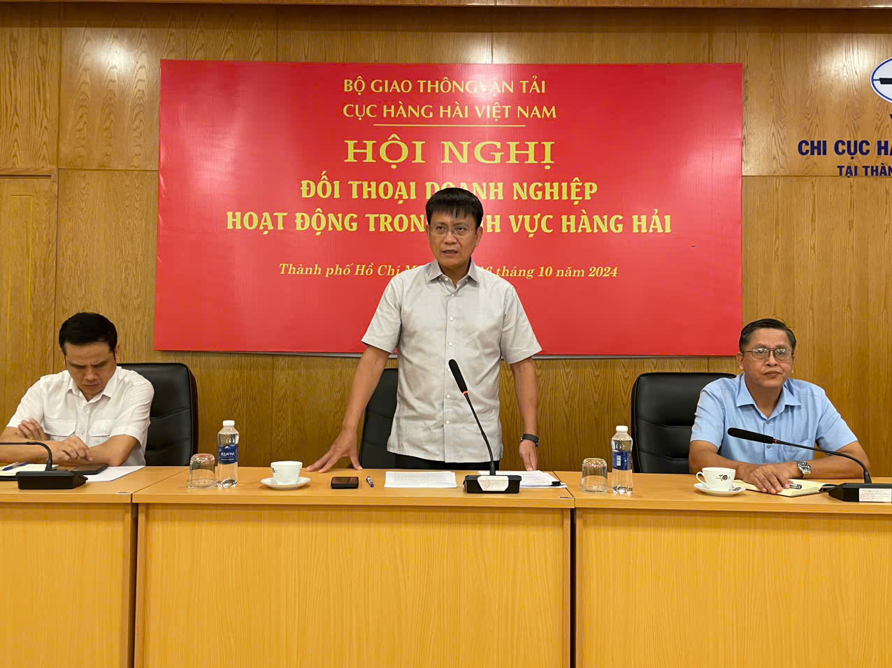 Nhiều vấn đề “nóng” tại hội nghị đối thoại doanh nghiệp trong lĩnh vực hàng hải- Ảnh 5. Nhiều vấn đề “nóng” tại hội nghị đối thoại doanh nghiệp trong lĩnh vực hàng hải- Ảnh 5.