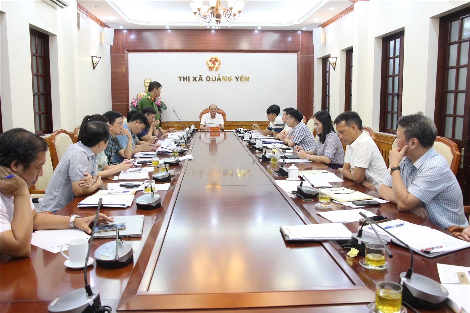 UBND thị xã Quảng Yên họp nghe báo cáo tiến độ thẩm định, khắc phục thiệt hại do bão số 3 và tiến độ giao khu vực biển nuôi trồng thủy sản UBND thị xã Quảng Yên họp nghe báo cáo tiến độ thẩm định, khắc phục thiệt hại do bão số 3 và tiến độ giao khu vực biển nuôi trồng thủy sản