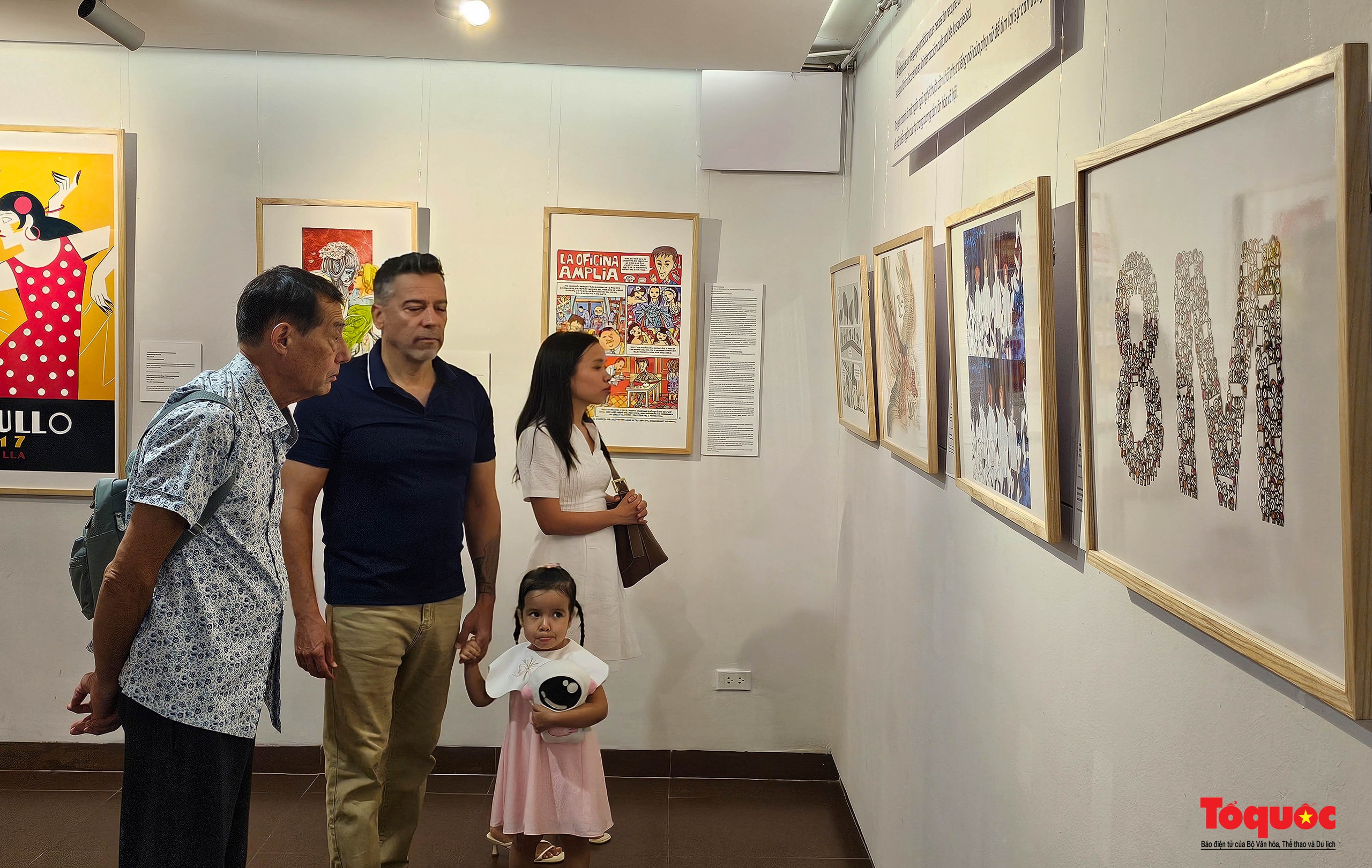 Khai mạc triển lãm “Thế giới cần nữ siêu anh hùng” - Ảnh 10. Khai mạc triển lãm “Thế giới cần nữ siêu anh hùng” - Ảnh 10.