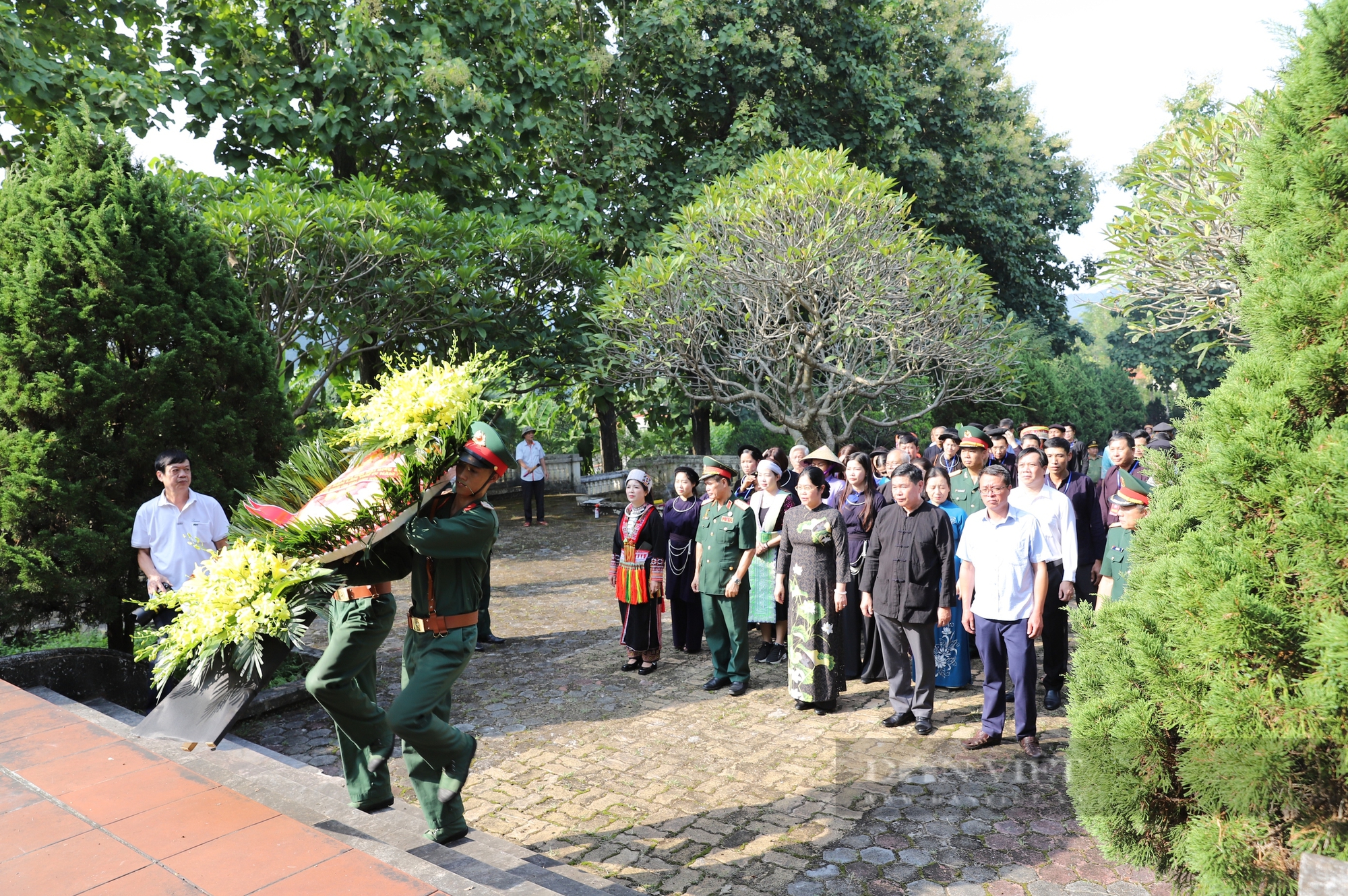 Bắc Kạn: Tiến hành phiên thứ nhất Đại hội đại biểu các DTTS lần thứ IV, năm 2024- Ảnh 5. Bắc Kạn: Tiến hành phiên thứ nhất Đại hội đại biểu các DTTS lần thứ IV, năm 2024- Ảnh 5.