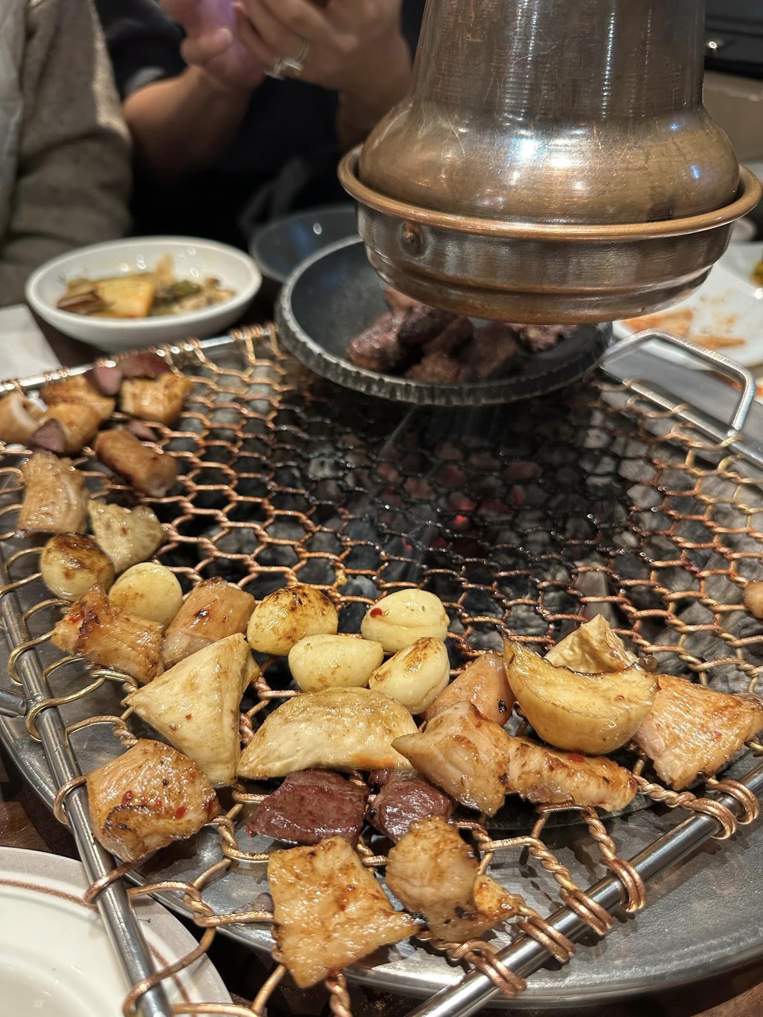 Quang Vinh giới thiệu món ngon khi du lịch Hàn Quốc - Ảnh 5. Quang Vinh giới thiệu món ngon khi du lịch Hàn Quốc - Ảnh 5.