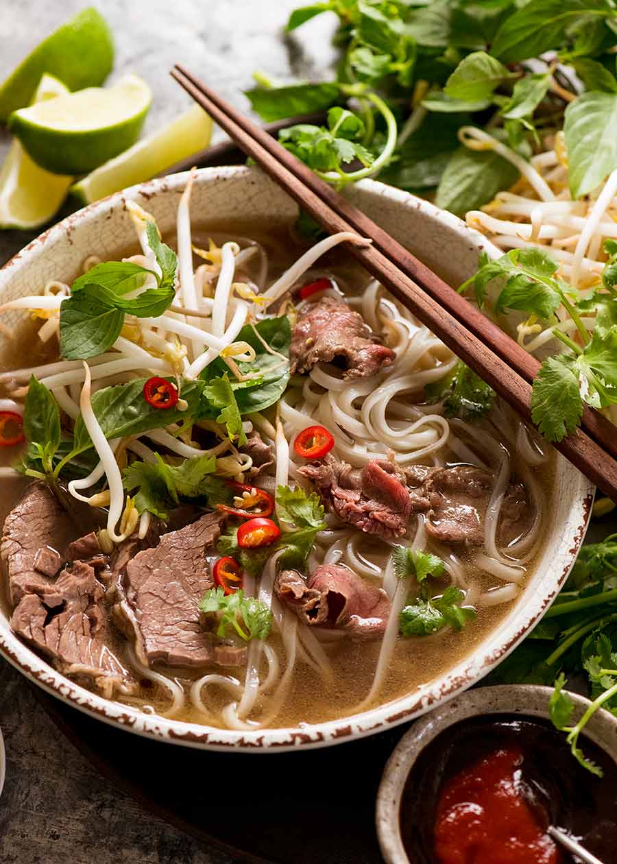 Phở, chả giò, bánh mì giúp ẩm thực Việt Nam lọt vào top 10 thế giới - Ảnh 6. Phở, chả giò, bánh mì giúp ẩm thực Việt Nam lọt vào top 10 thế giới - Ảnh 6.