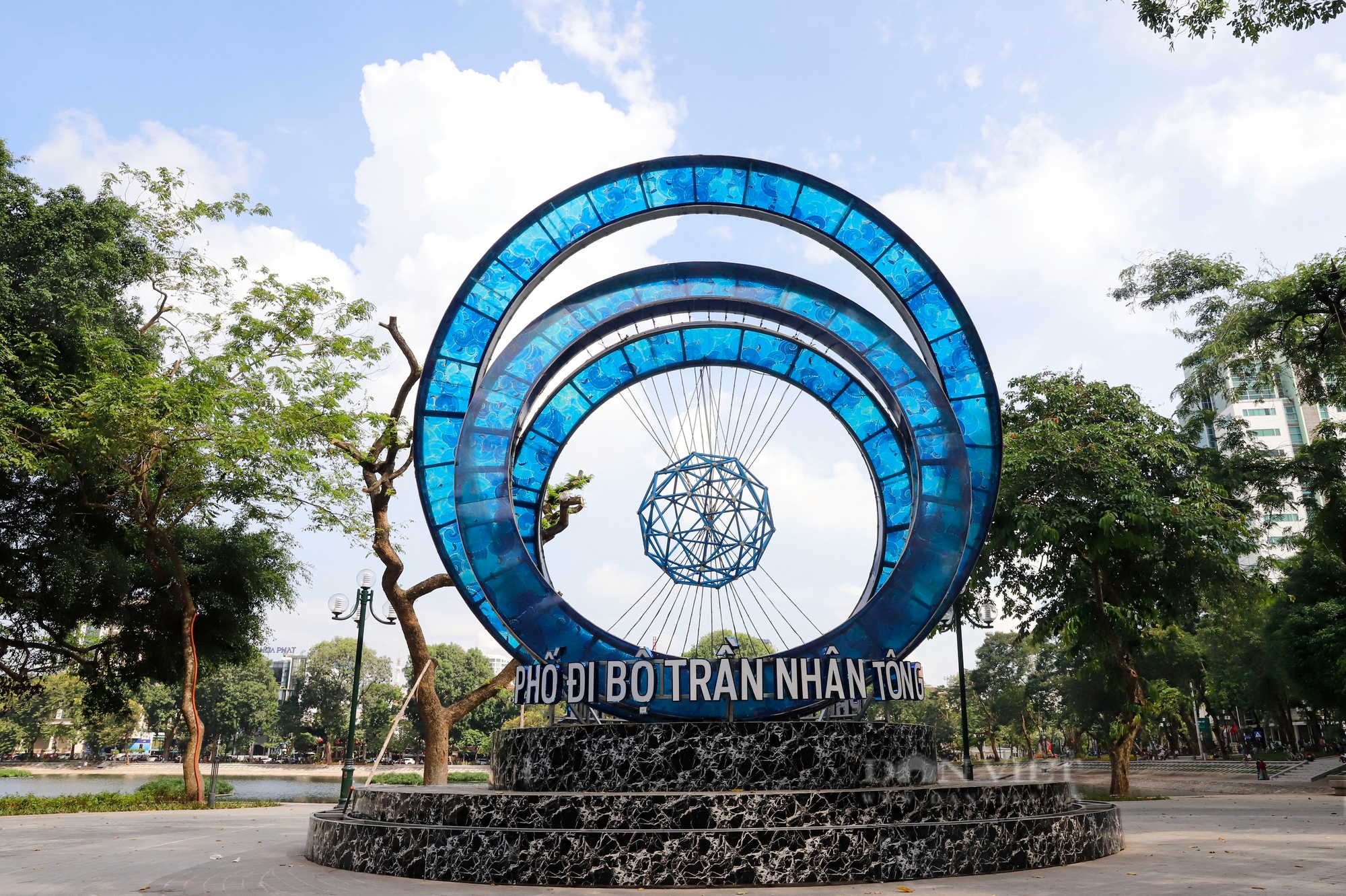 Diện mạo mới của hồ từng nuôi thiên nga ở Hà Nội sau khi được đầu tư gần 90 tỷ đồng- Ảnh 3. Diện mạo mới của hồ từng nuôi thiên nga ở Hà Nội sau khi được đầu tư gần 90 tỷ đồng- Ảnh 3.