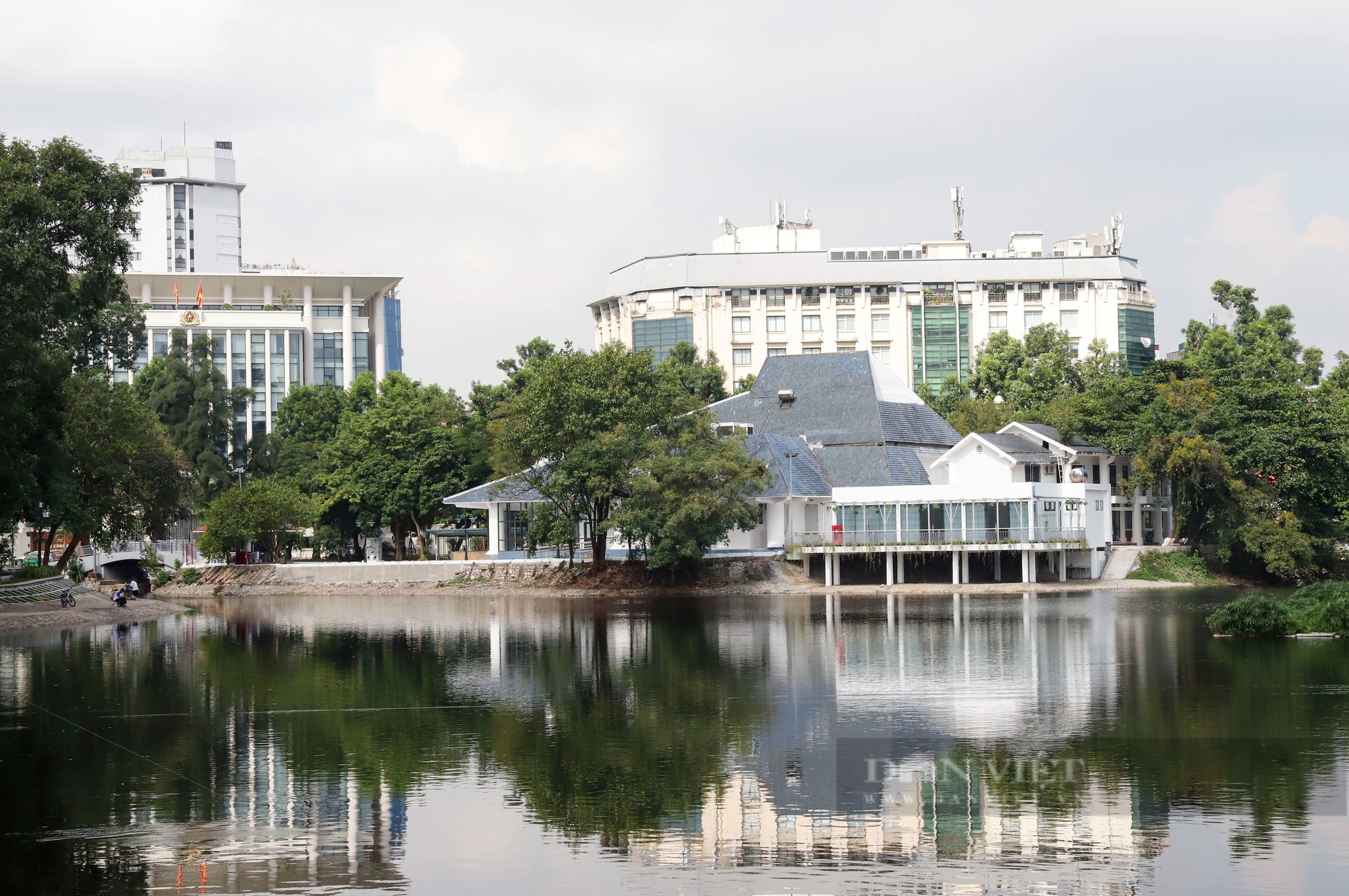 Diện mạo mới của hồ từng nuôi thiên nga ở Hà Nội sau khi được đầu tư gần 90 tỷ đồng- Ảnh 9. Diện mạo mới của hồ từng nuôi thiên nga ở Hà Nội sau khi được đầu tư gần 90 tỷ đồng- Ảnh 9.