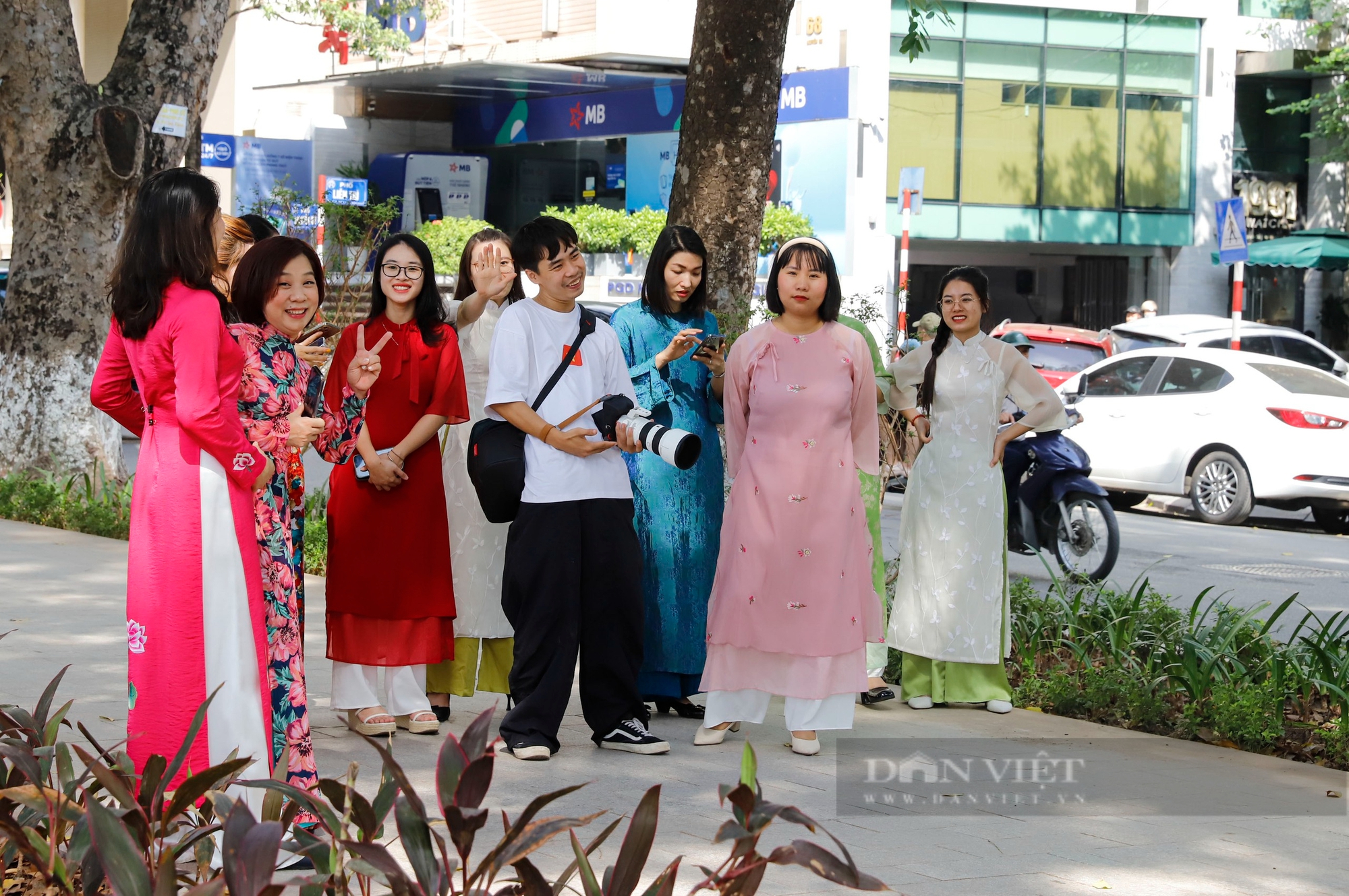 Diện mạo mới của hồ từng nuôi thiên nga ở Hà Nội sau khi được đầu tư gần 90 tỷ đồng- Ảnh 10. Diện mạo mới của hồ từng nuôi thiên nga ở Hà Nội sau khi được đầu tư gần 90 tỷ đồng- Ảnh 10.