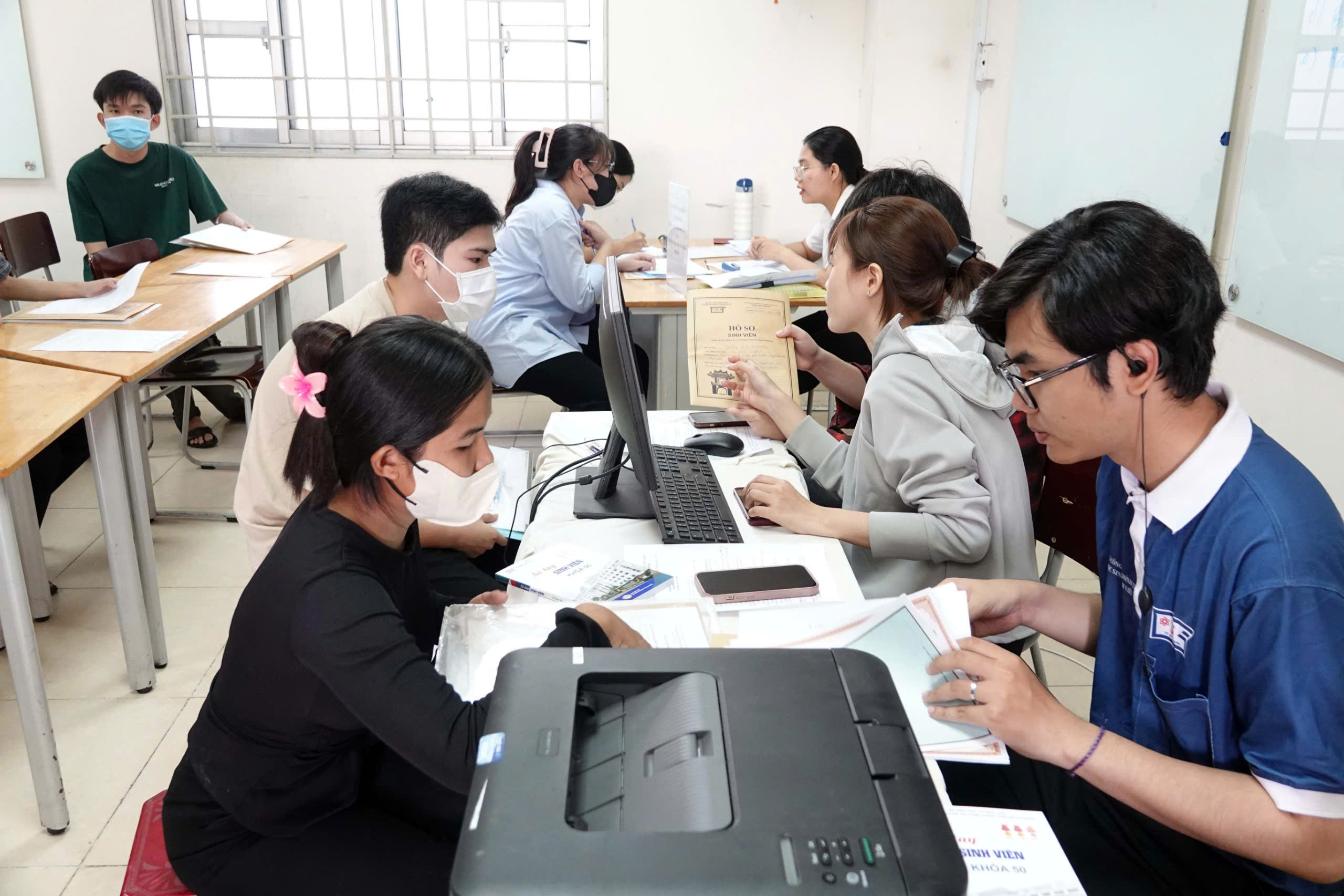 Giúp tân sinh viên tiếp cận cách học mới- Ảnh 2. Giúp tân sinh viên tiếp cận cách học mới- Ảnh 2.