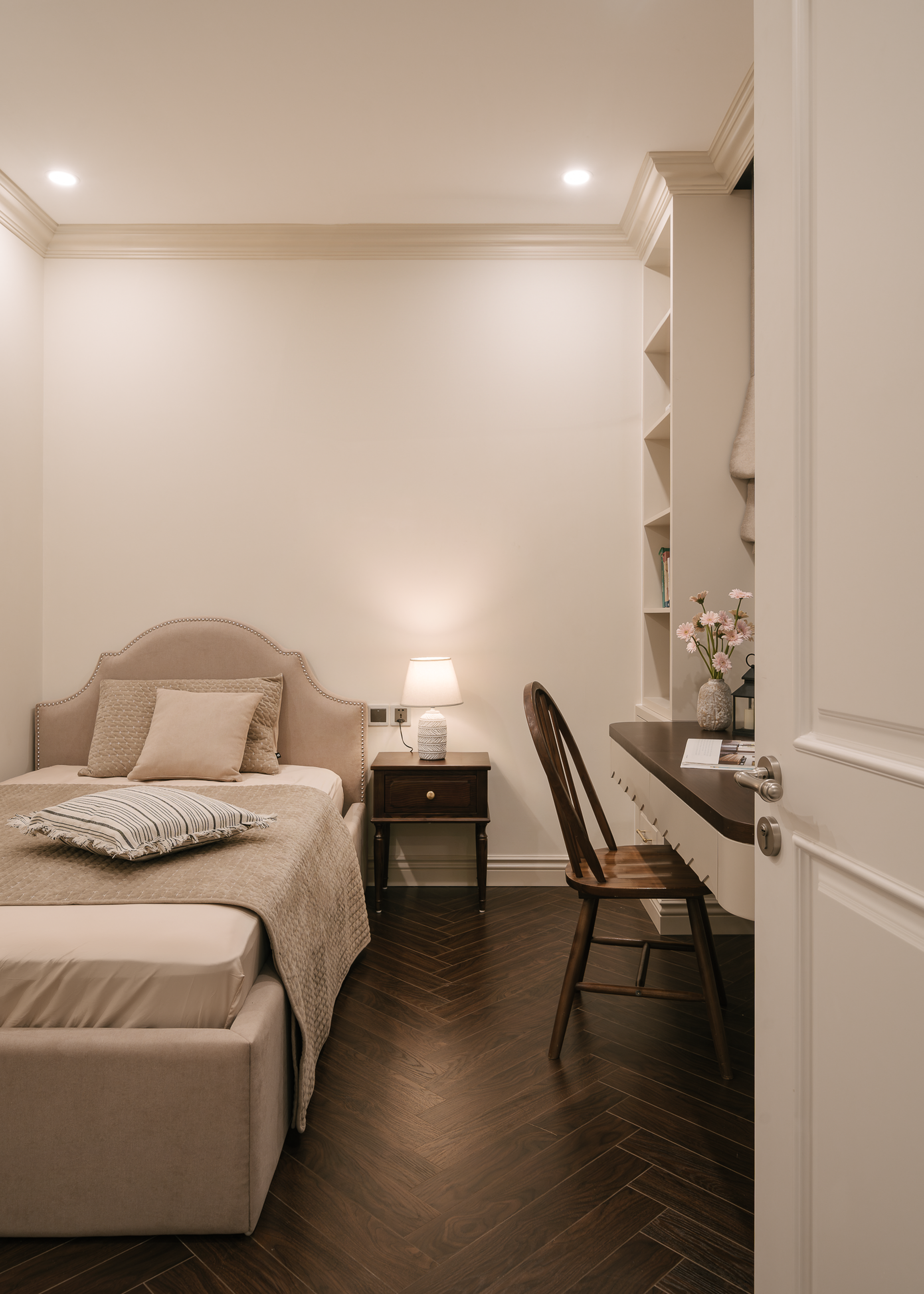 Căn hộ ở Hà Nội thiết kế hài hòa cho gia đình 3 thế hệ, chi phí 2,1 tỷ đồng - 15 Căn hộ ở Hà Nội thiết kế hài hòa cho gia đình 3 thế hệ, chi phí 2,1 tỷ đồng - 15