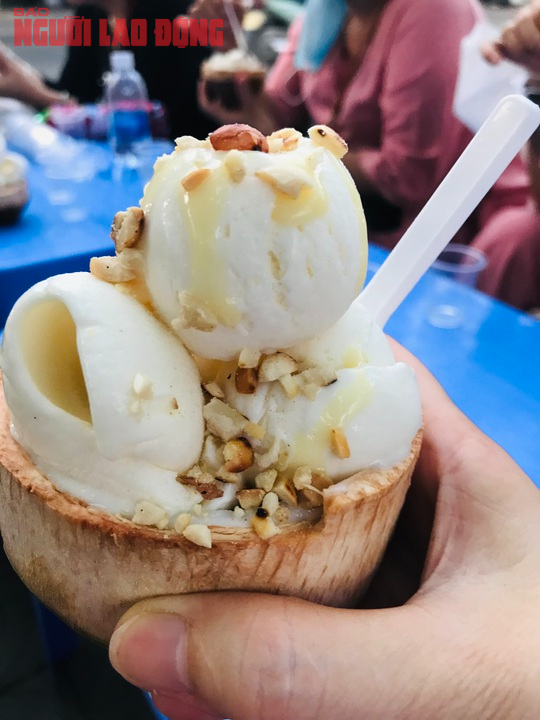 Ít ngờ đặc sản Côn Đảo lại là... kem! - Ảnh 6. Ít ngờ đặc sản Côn Đảo lại là... kem! - Ảnh 6.