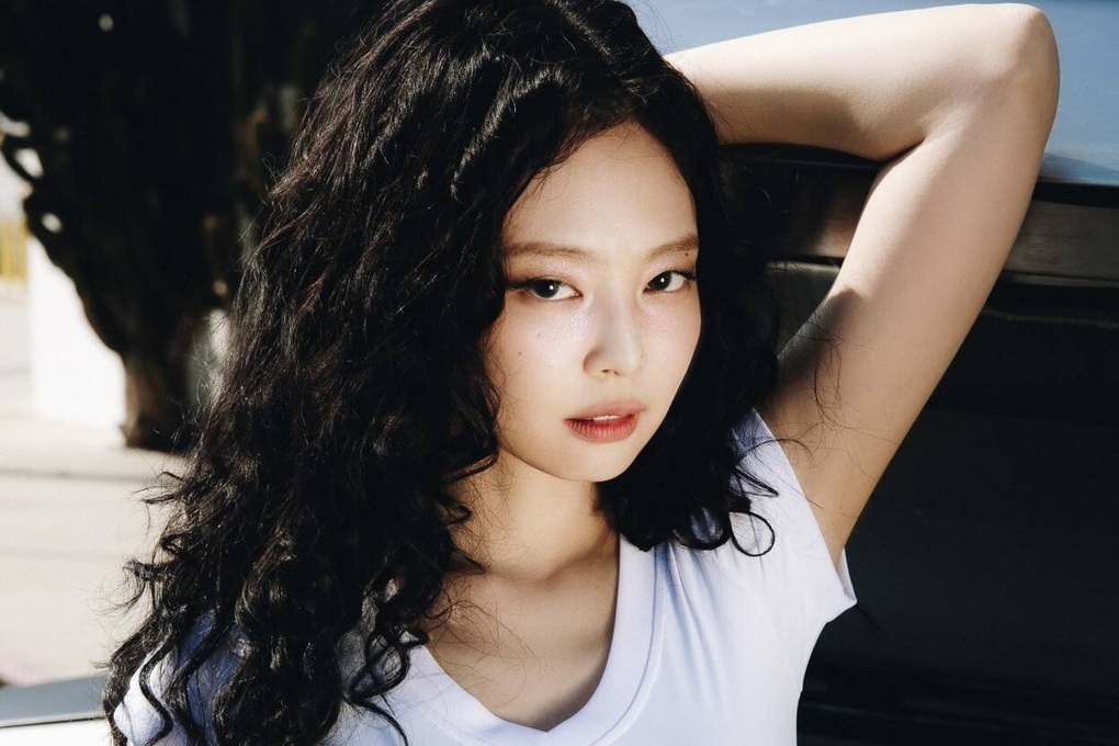 Lý do MV 60 triệu lượt xem của Jennie bị cấm sóng trên truyền hình Hàn Quốc - 3 Lý do MV 60 triệu lượt xem của Jennie bị cấm sóng trên truyền hình Hàn Quốc - 3