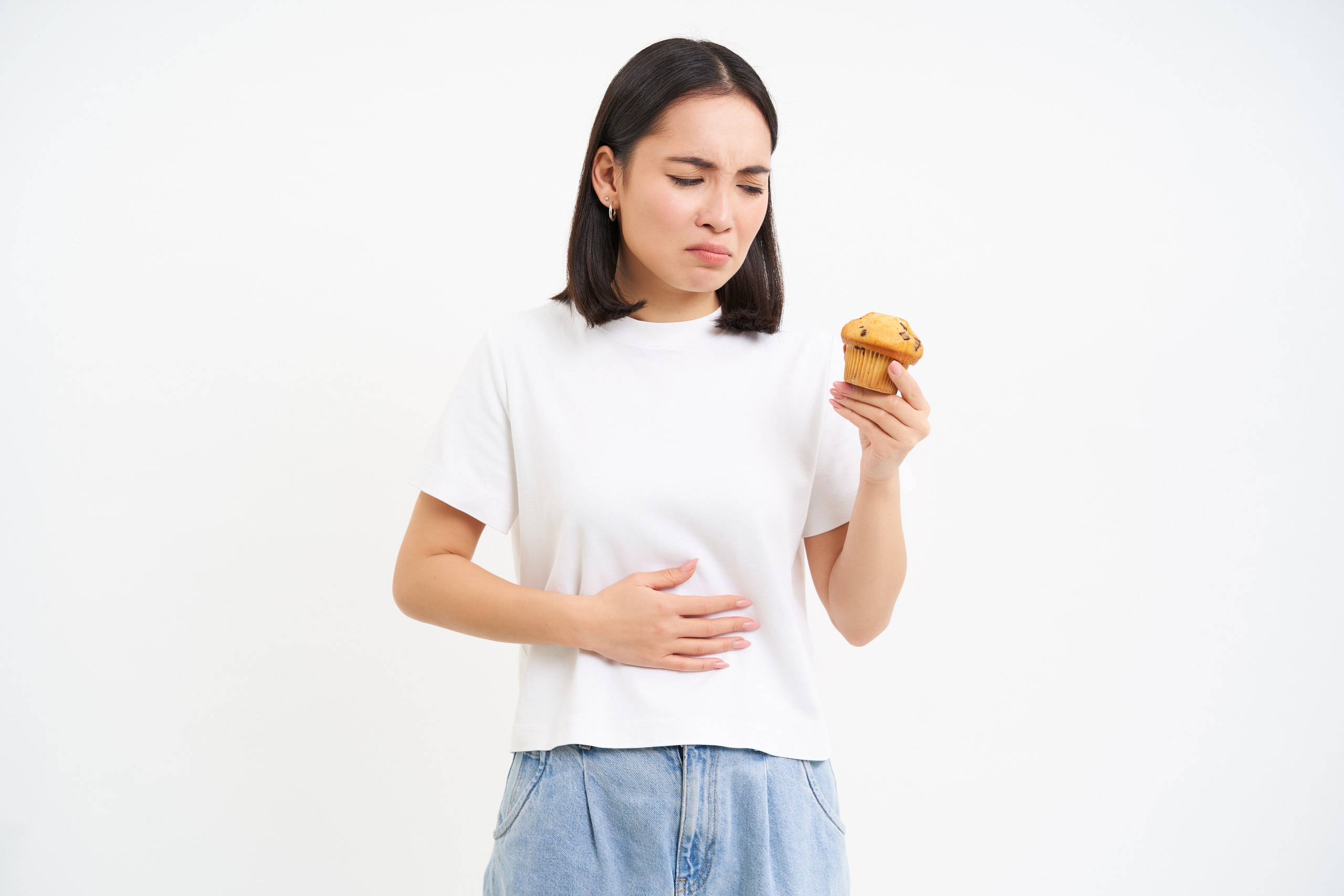 Bác sĩ nói về quan điểm 'uống nước trong khi ăn gây đầy hơi, khó tiêu'- Ảnh 2. Bác sĩ nói về quan điểm 'uống nước trong khi ăn gây đầy hơi, khó tiêu'- Ảnh 2.