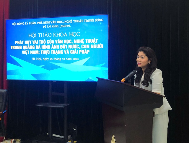 Phát huy sức mạnh của văn học, nghệ thuật trong vai trò quảng bá hình ảnh Việt Nam với bạn bè quốc tế - Ảnh 3. Phát huy sức mạnh của văn học, nghệ thuật trong vai trò quảng bá hình ảnh Việt Nam với bạn bè quốc tế - Ảnh 3.