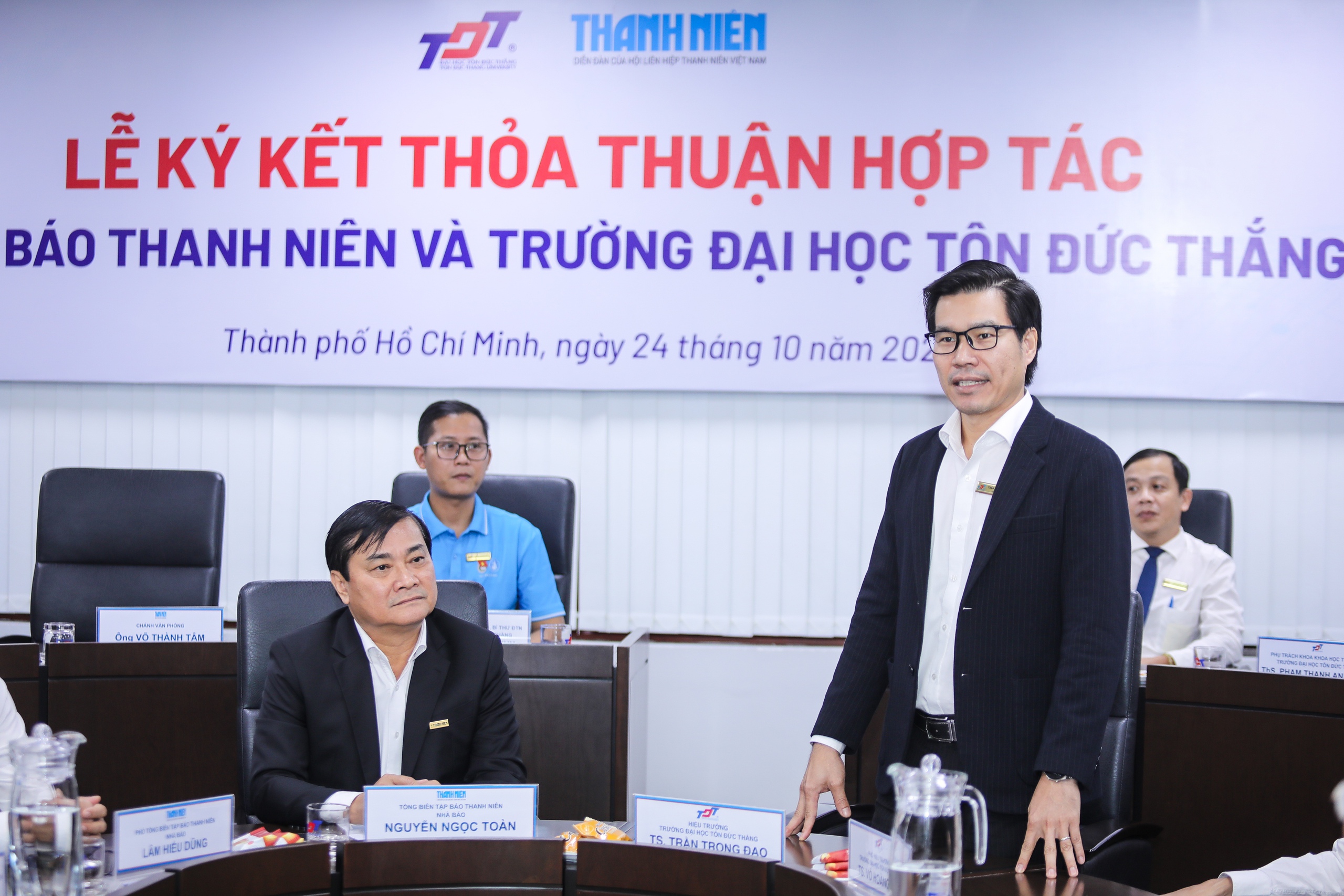 Báo Thanh Niên ký kết hợp tác với Trường ĐH Tôn Đức Thắng- Ảnh 4. Báo Thanh Niên ký kết hợp tác với Trường ĐH Tôn Đức Thắng- Ảnh 4.