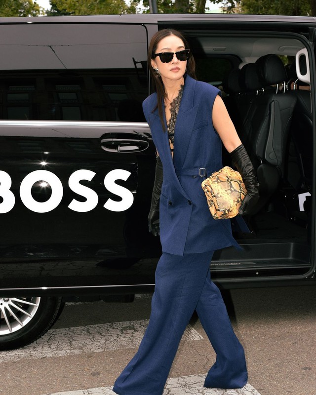 Mùa lạnh đến, không món đồ nào qua được áo blazer- Ảnh 2. Mùa lạnh đến, không món đồ nào qua được áo blazer- Ảnh 2.