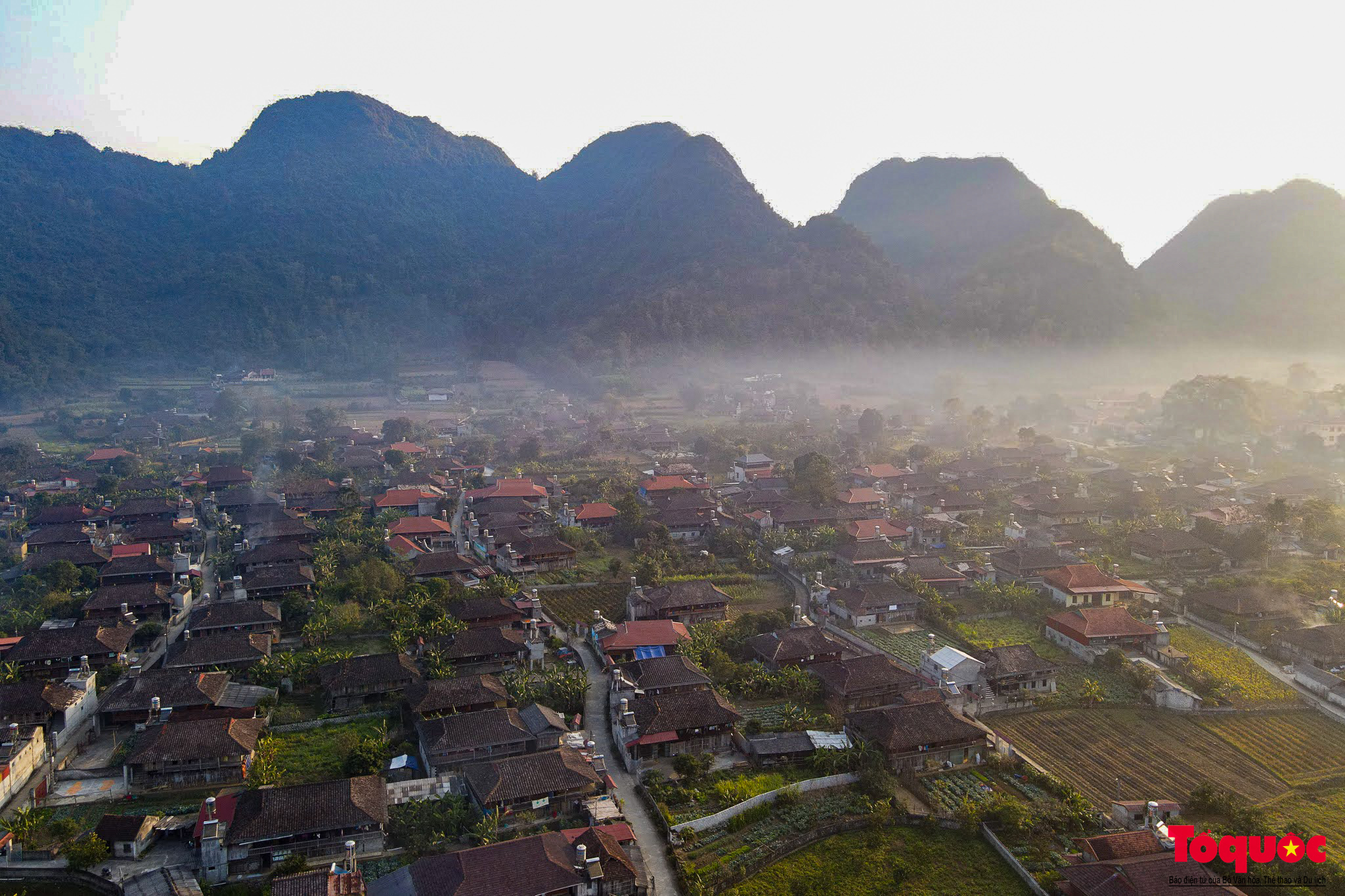 Khám phá ngôi làng cổ hàng trăm năm tại "thung lũng mây" Bắc Sơn - Ảnh 2. Khám phá ngôi làng cổ hàng trăm năm tại "thung lũng mây" Bắc Sơn - Ảnh 2.