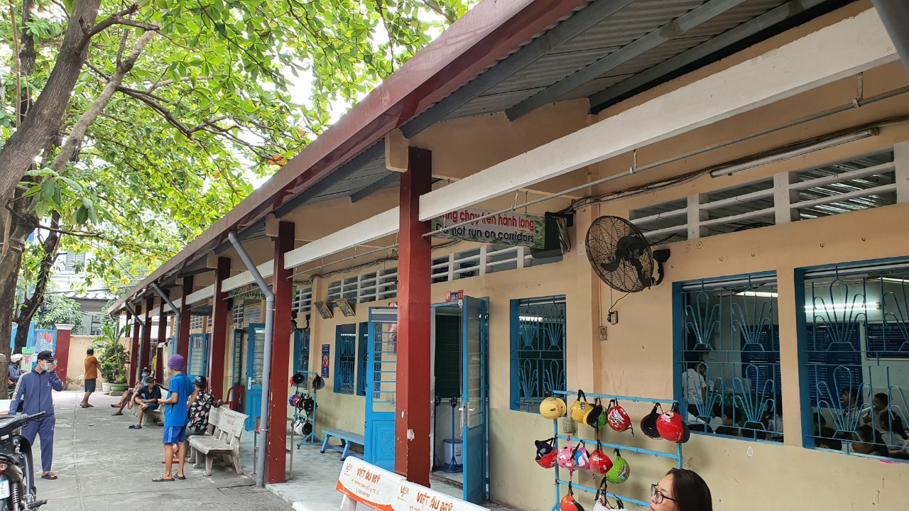 Trường bị 'thất thu học phí' và các khoản thu, quận ra hướng dẫn- Ảnh 2. Trường bị 'thất thu học phí' và các khoản thu, quận ra hướng dẫn- Ảnh 2.