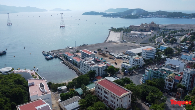 Khẩn trương thiết lập khu neo đậu phía bắc Nha Trang cho tàu biển du lịch - Ảnh 2. Khẩn trương thiết lập khu neo đậu phía bắc Nha Trang cho tàu biển du lịch - Ảnh 2.