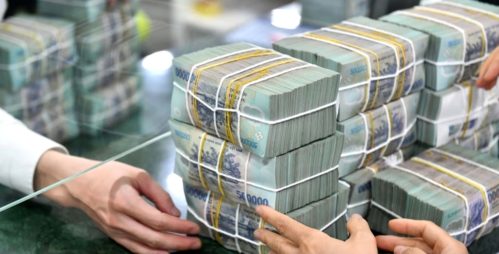Ngành tài chính ngân hàng vẫn có sự tăng trưởng tốt trong thời gian qua.(Ảnh: B.L)