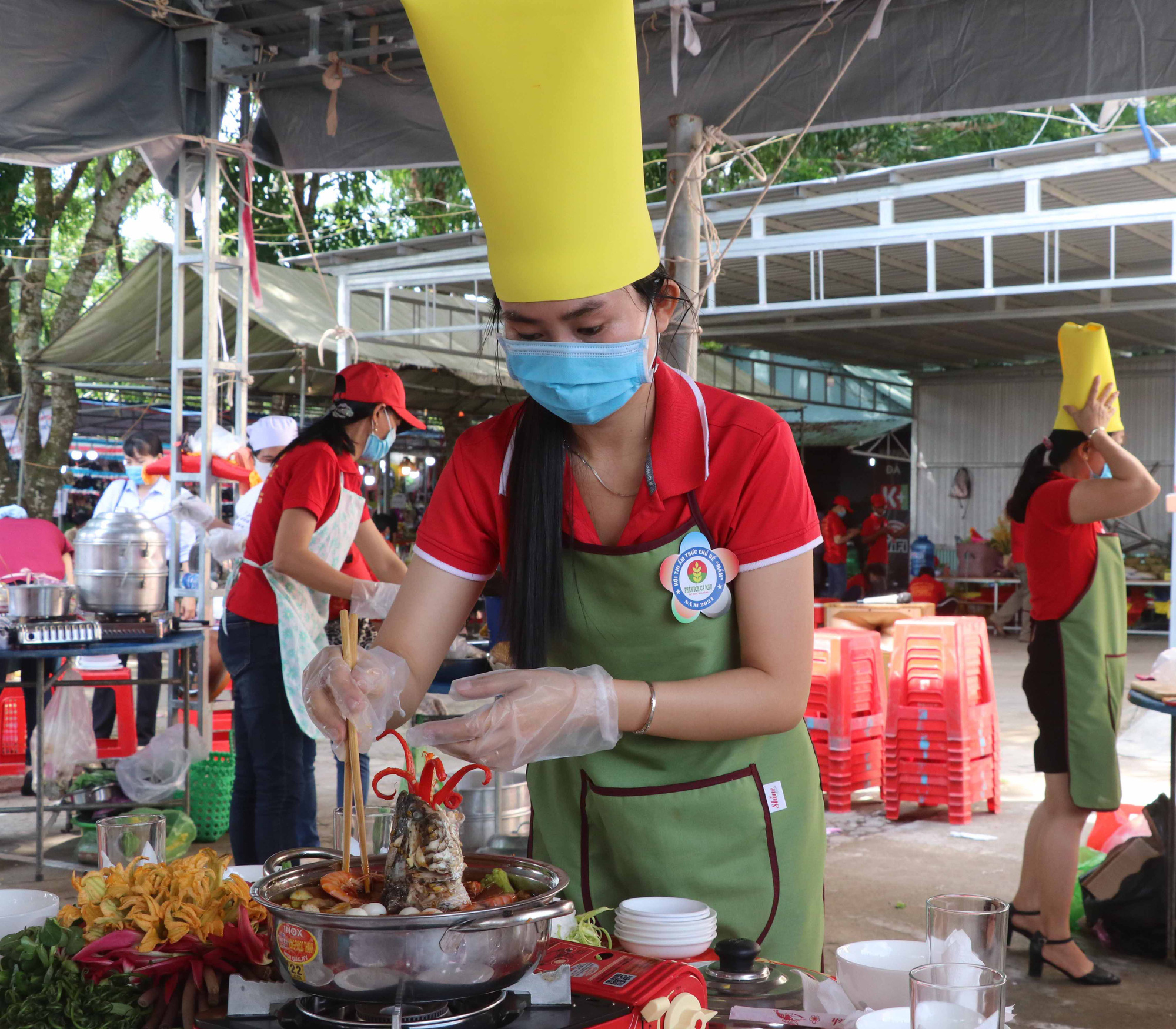 Bí quyết tạo nên đặc sản lẩu mắm rừng U Minh - Ảnh 4. Bí quyết tạo nên đặc sản lẩu mắm rừng U Minh - Ảnh 4.