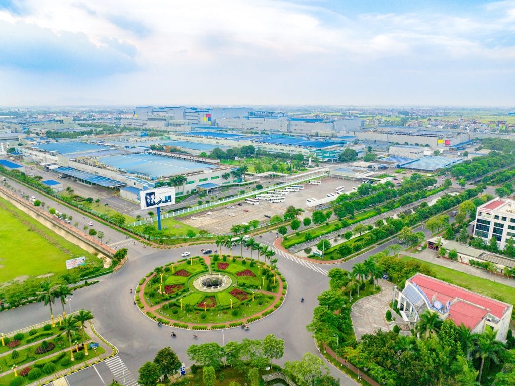 Dua-dong-von-uu-dai-den-voi-nong-dan.jpg - Vietnam.vn
