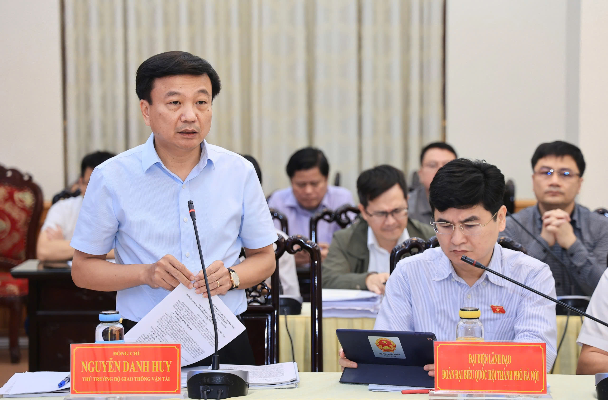 Đoàn công tác Quốc hội khảo sát thực tế dự án đường sắt tốc độ cao Bắc - Nam- Ảnh 2. Đoàn công tác Quốc hội khảo sát thực tế dự án đường sắt tốc độ cao Bắc - Nam- Ảnh 2.