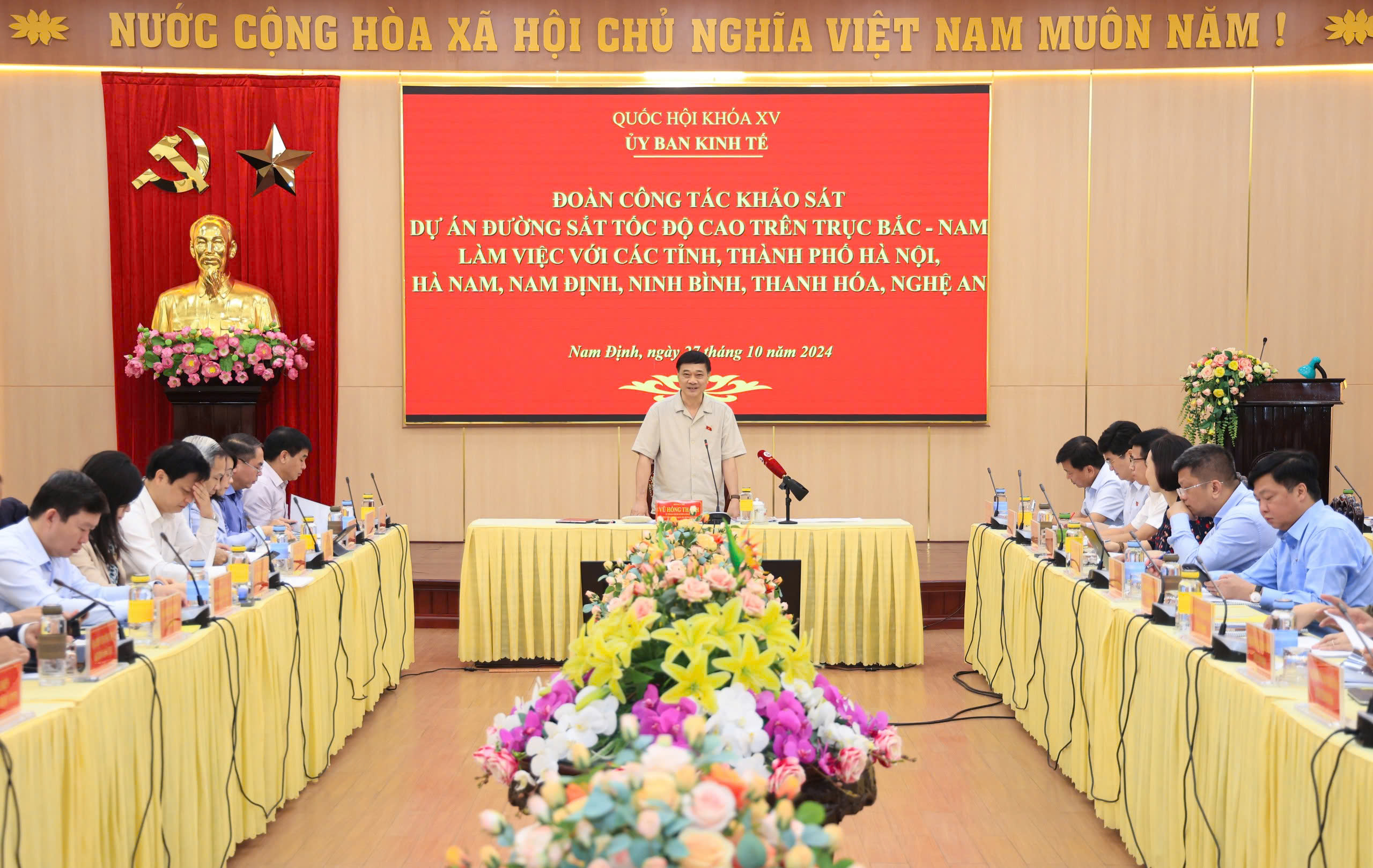 Đoàn công tác Quốc hội khảo sát thực tế dự án đường sắt tốc độ cao Bắc - Nam- Ảnh 3. Đoàn công tác Quốc hội khảo sát thực tế dự án đường sắt tốc độ cao Bắc - Nam- Ảnh 3.