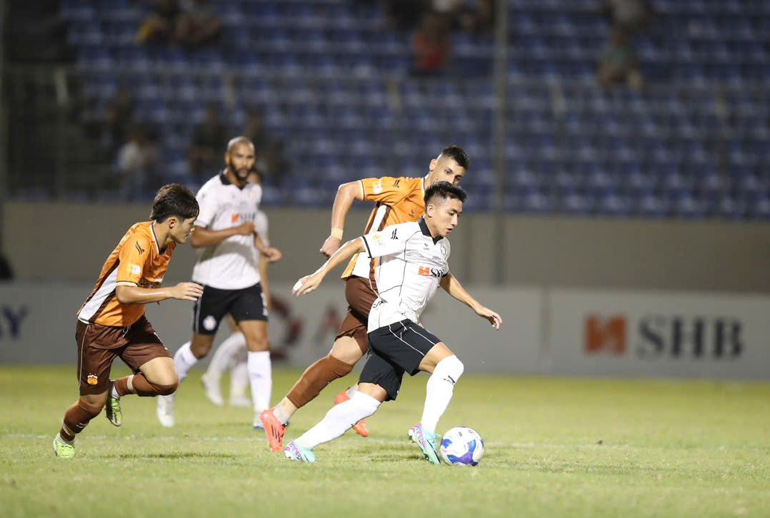 Lịch thi đấu vòng 5 V-League hôm nay: Đại chiến giữa hai nhà vô địch- Ảnh 3. Lịch thi đấu vòng 5 V-League hôm nay: Đại chiến giữa hai nhà vô địch- Ảnh 3.
