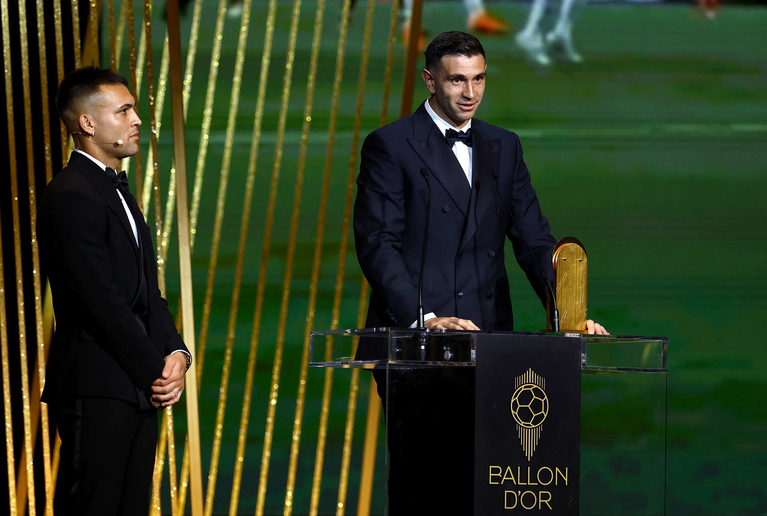 Rodri thắng ‘sốc’ Vinicius để đoạt Quả bóng vàng 2024, Lamine Yamal lại có thêm kỷ lục- Ảnh 11. Rodri thắng ‘sốc’ Vinicius để đoạt Quả bóng vàng 2024, Lamine Yamal lại có thêm kỷ lục- Ảnh 11.