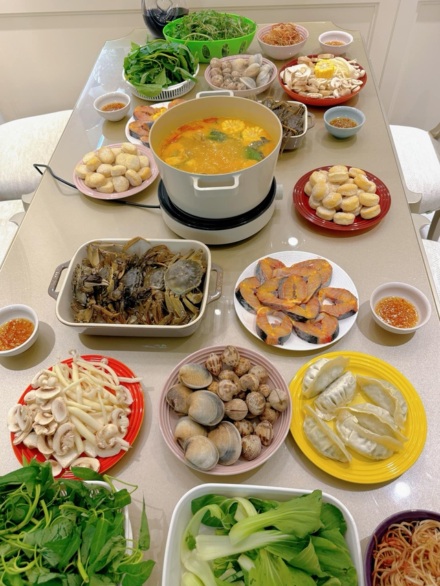 Bí quyết làm nước lẩu ngọt không cần hầm xương, ngon như ngoài hàng của MC Diệp Chi - Ảnh 8. Bí quyết làm nước lẩu ngọt không cần hầm xương, ngon như ngoài hàng của MC Diệp Chi - Ảnh 8.