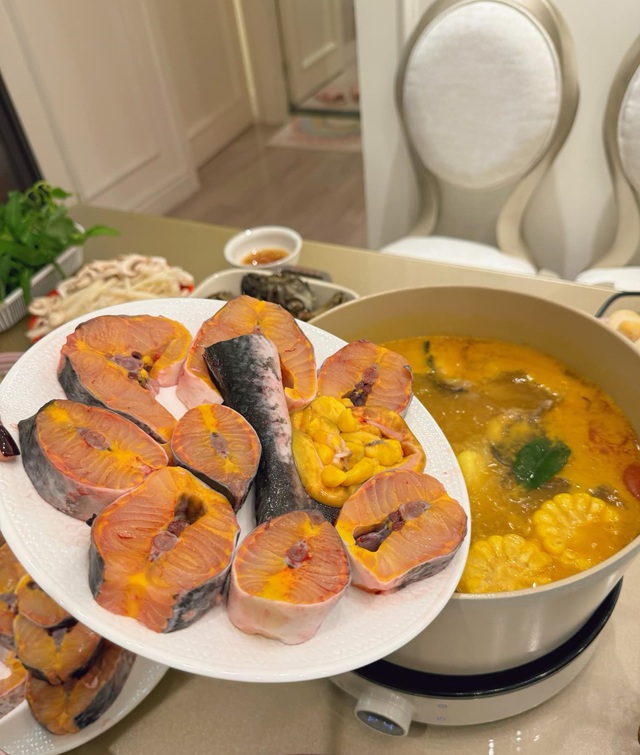 Bí quyết làm nước lẩu ngọt không cần hầm xương, ngon như ngoài hàng của MC Diệp Chi - Ảnh 9. Bí quyết làm nước lẩu ngọt không cần hầm xương, ngon như ngoài hàng của MC Diệp Chi - Ảnh 9.