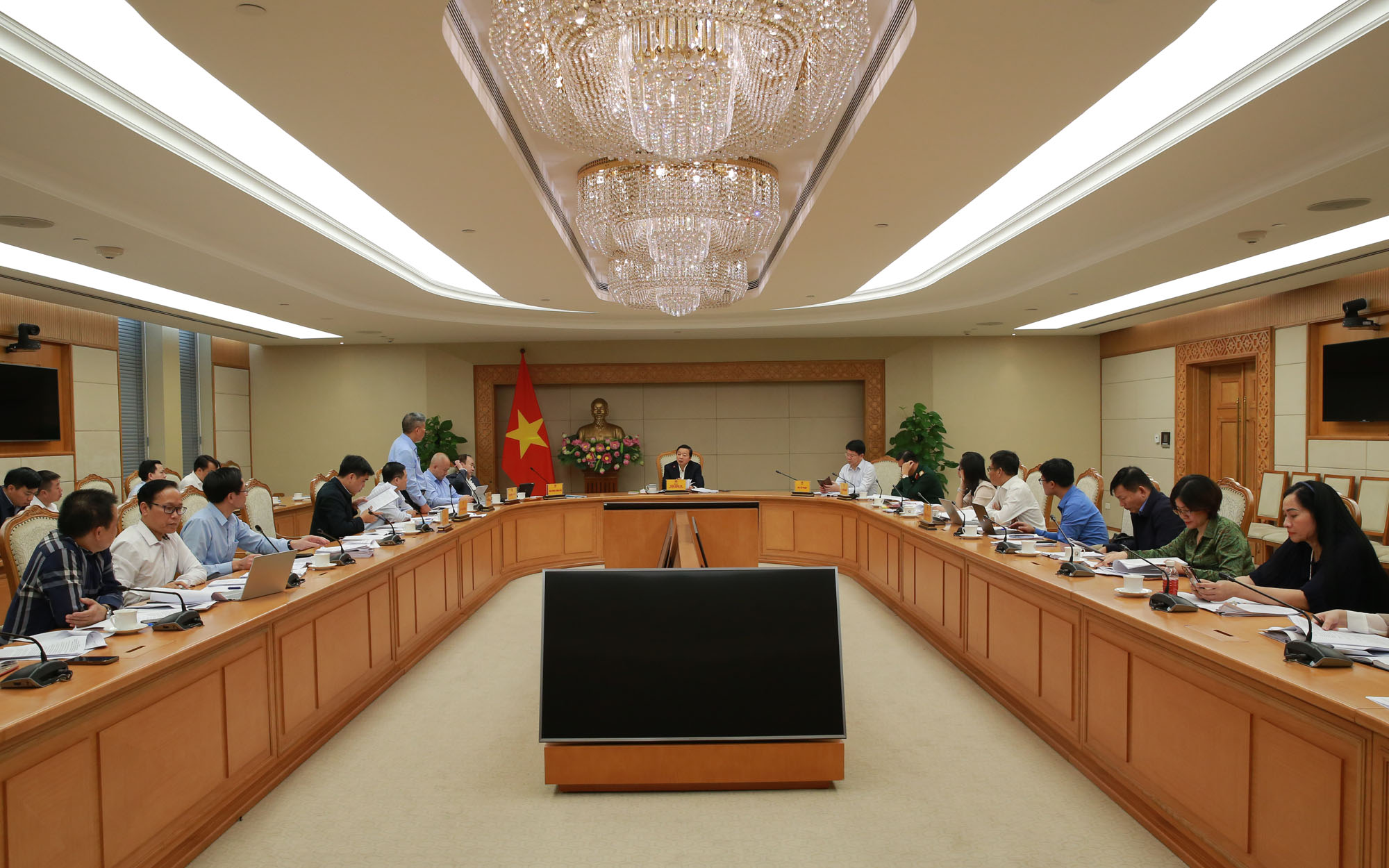 Phó thủ tướng: Đưa kỹ năng lái xe gắn máy an toàn vào tiêu chí, quy chế đánh giá học sinh- Ảnh 2. Phó thủ tướng: Đưa kỹ năng lái xe gắn máy an toàn vào tiêu chí, quy chế đánh giá học sinh- Ảnh 2.