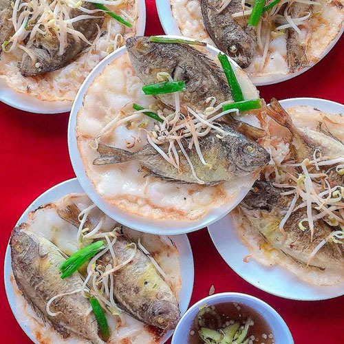 Mê đắm bánh khoái cá kình đầm Chuồn - Ảnh 3. Mê đắm bánh khoái cá kình đầm Chuồn - Ảnh 3.