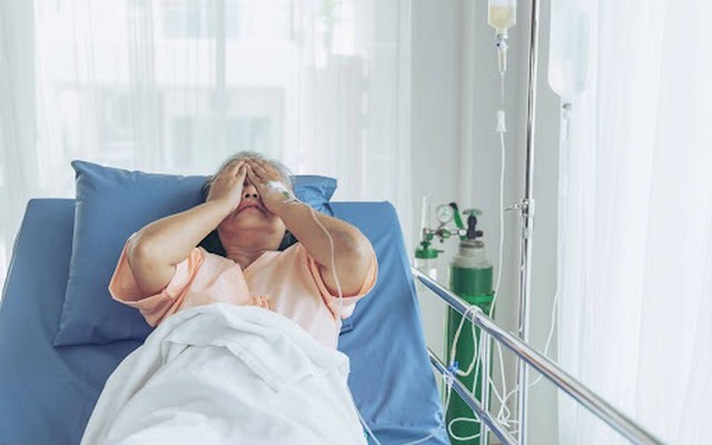 Mời 30 đồng nghiệp đến ăn cưới nhưng duy nhất 3 người có mặt: 20 năm sau, những người tham gia được cảnh sát tìm gặp - Ảnh 2. Mời 30 đồng nghiệp đến ăn cưới nhưng duy nhất 3 người có mặt: 20 năm sau, những người tham gia được cảnh sát tìm gặp - Ảnh 2.