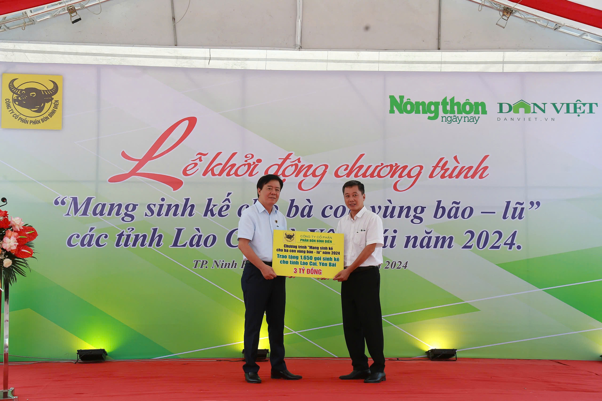 bao nong thon ngay nay phoi hop to chuc chuong trinh mang sinh ke cho ba con vung bao lu hinh 1