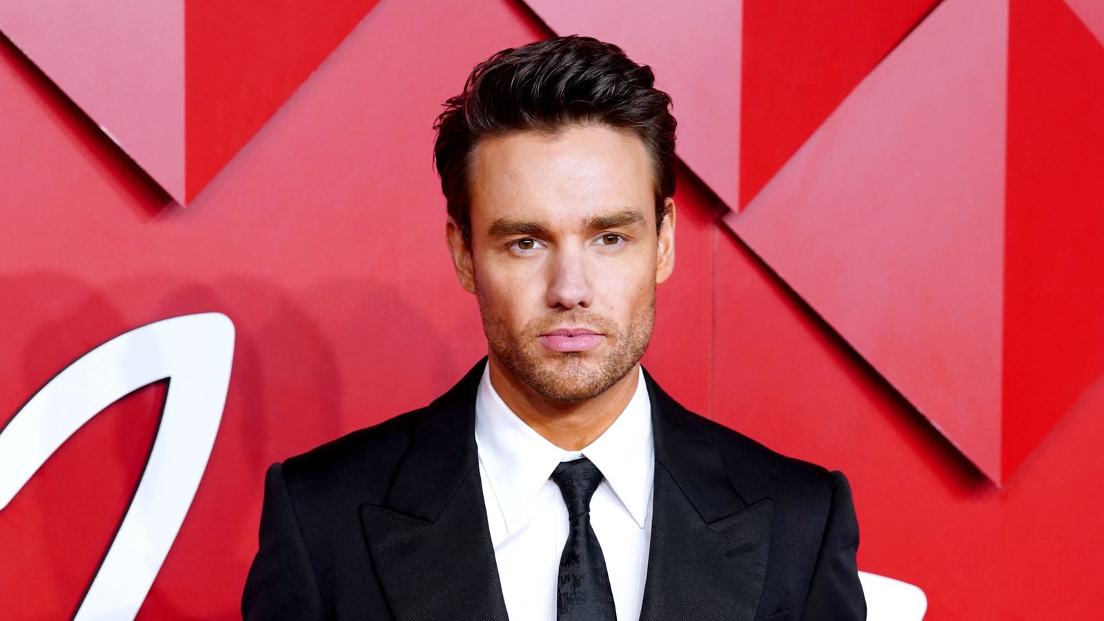 Ca sĩ Liam Payne dùng ma túy trước khi ngã chết- Ảnh 1. Ca sĩ Liam Payne dùng ma túy trước khi ngã chết- Ảnh 1.