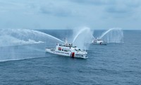 Cảnh sát biển Việt Nam - Indonesia luyện tập chung trên biển