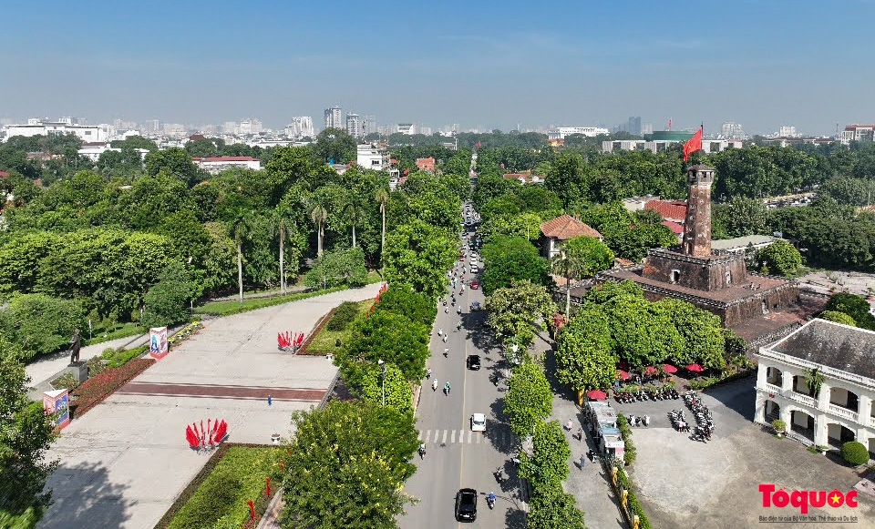 Cột cờ Hà Nội: Chứng nhân lịch sử ngày tiếp quản Thủ đô - Ảnh 1. Cột cờ Hà Nội: Chứng nhân lịch sử ngày tiếp quản Thủ đô - Ảnh 1.