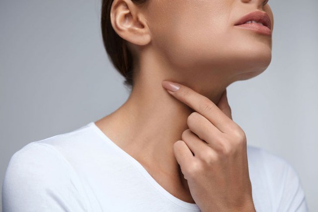 Cô gái 27 tuổi ở Phú Thọ bất ngờ phát hiện u dây thanh quản từ dấu hiệu rất nhiều người Việt bỏ qua - Ảnh 3. Cô gái 27 tuổi ở Phú Thọ bất ngờ phát hiện u dây thanh quản từ dấu hiệu rất nhiều người Việt bỏ qua - Ảnh 3.