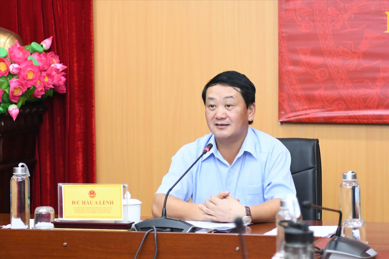 Bí thư Ban Cán sự Đảng, Bí thư Đảng ủy, Bộ trưởng, Chủ nhiệm UBDT Hầu A Lềnh chủ trì Hội nghị Bí thư Ban Cán sự Đảng, Bí thư Đảng ủy, Bộ trưởng, Chủ nhiệm UBDT Hầu A Lềnh chủ trì Hội nghị