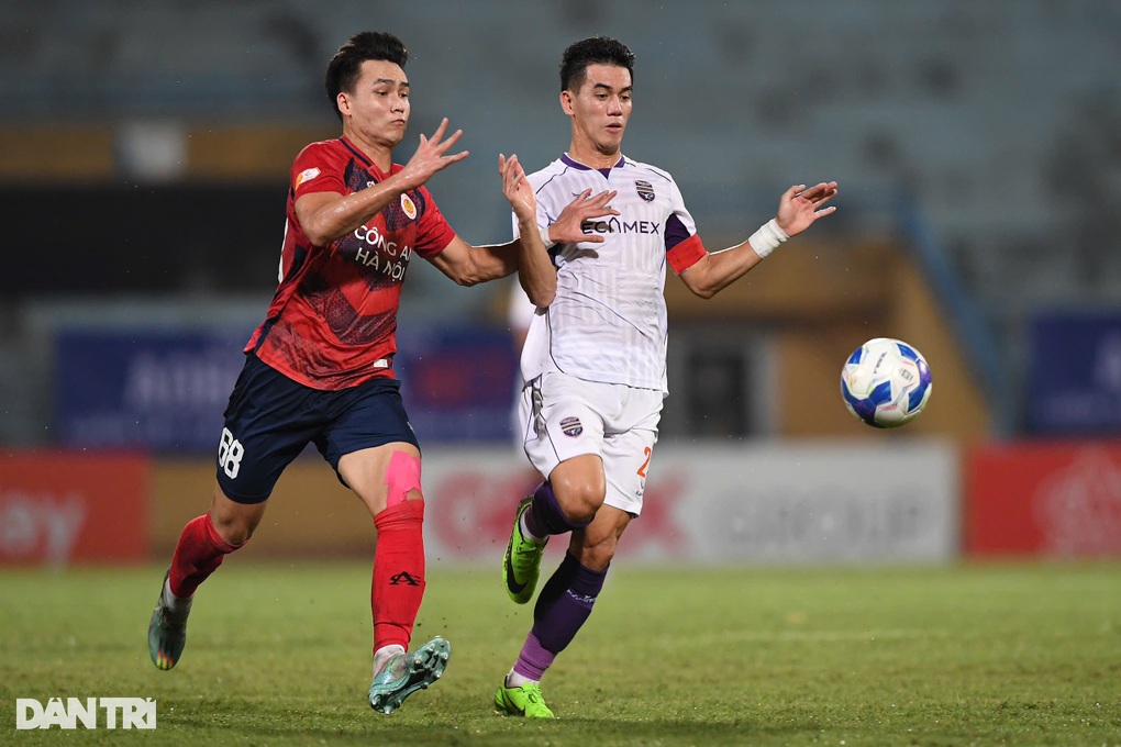 Đánh bại Bình Dương, CLB Công an Hà Nội thắng trận đầu tiên ở V-League - 1 Đánh bại Bình Dương, CLB Công an Hà Nội thắng trận đầu tiên ở V-League - 1