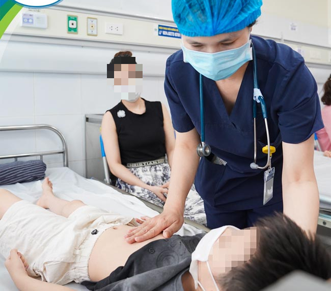 Đau đầu, nôn, sốt, bé trai 7 tuổi ở Hà Nội được chẩn đoán mắc căn bệnh nguy hiểm - Ảnh 1. Đau đầu, nôn, sốt, bé trai 7 tuổi ở Hà Nội được chẩn đoán mắc căn bệnh nguy hiểm - Ảnh 1.