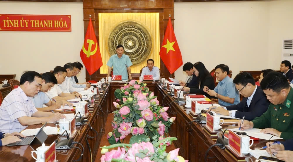 Toàn cảnh buồi khảo sát tại tỉnh Thanh Hóa Đoàn công tác của Trung ương làm việc với lãnh đạo tỉnh Thanh Hóa về thực hiện công tác dân tộc trong tình hình mới