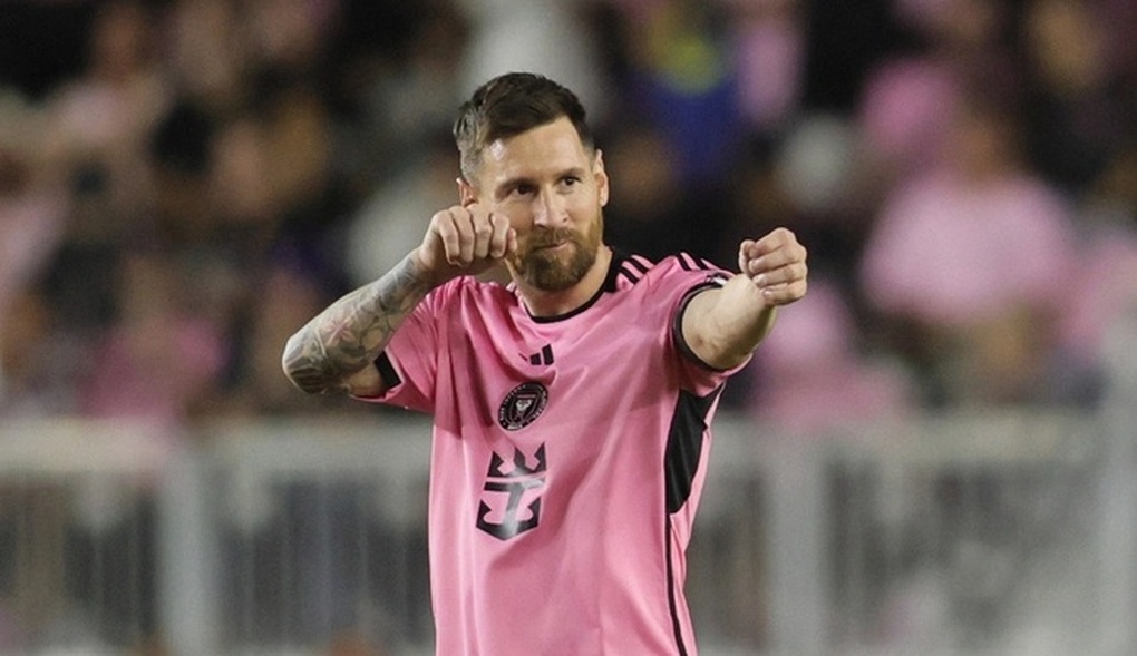 FIFA bị chỉ trích dữ dội vì… ăn theo Lionel Messi - 2 FIFA bị chỉ trích dữ dội vì… ăn theo Lionel Messi - 2